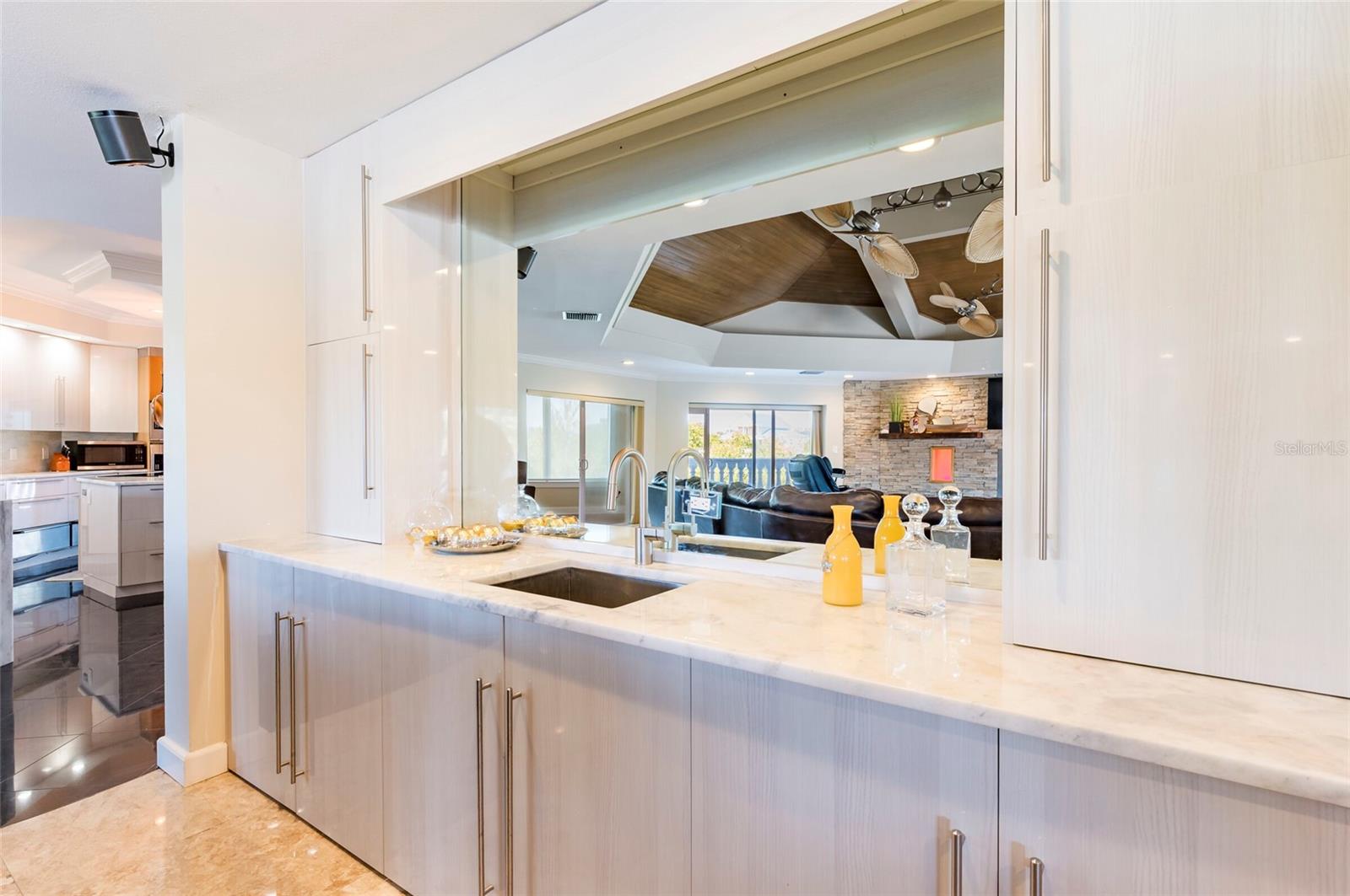 TB8436315 Property Photo