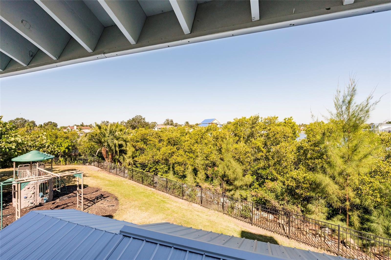 TB8436315 Property Photo