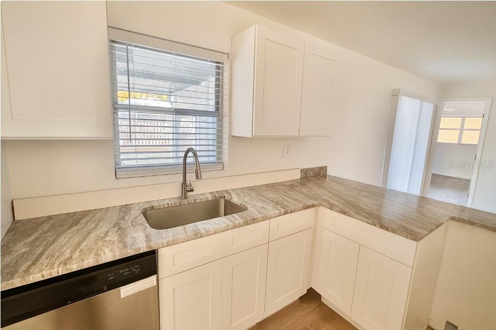 1393 SUNLAND RD, DAYTONA BEACH, FL, 32114