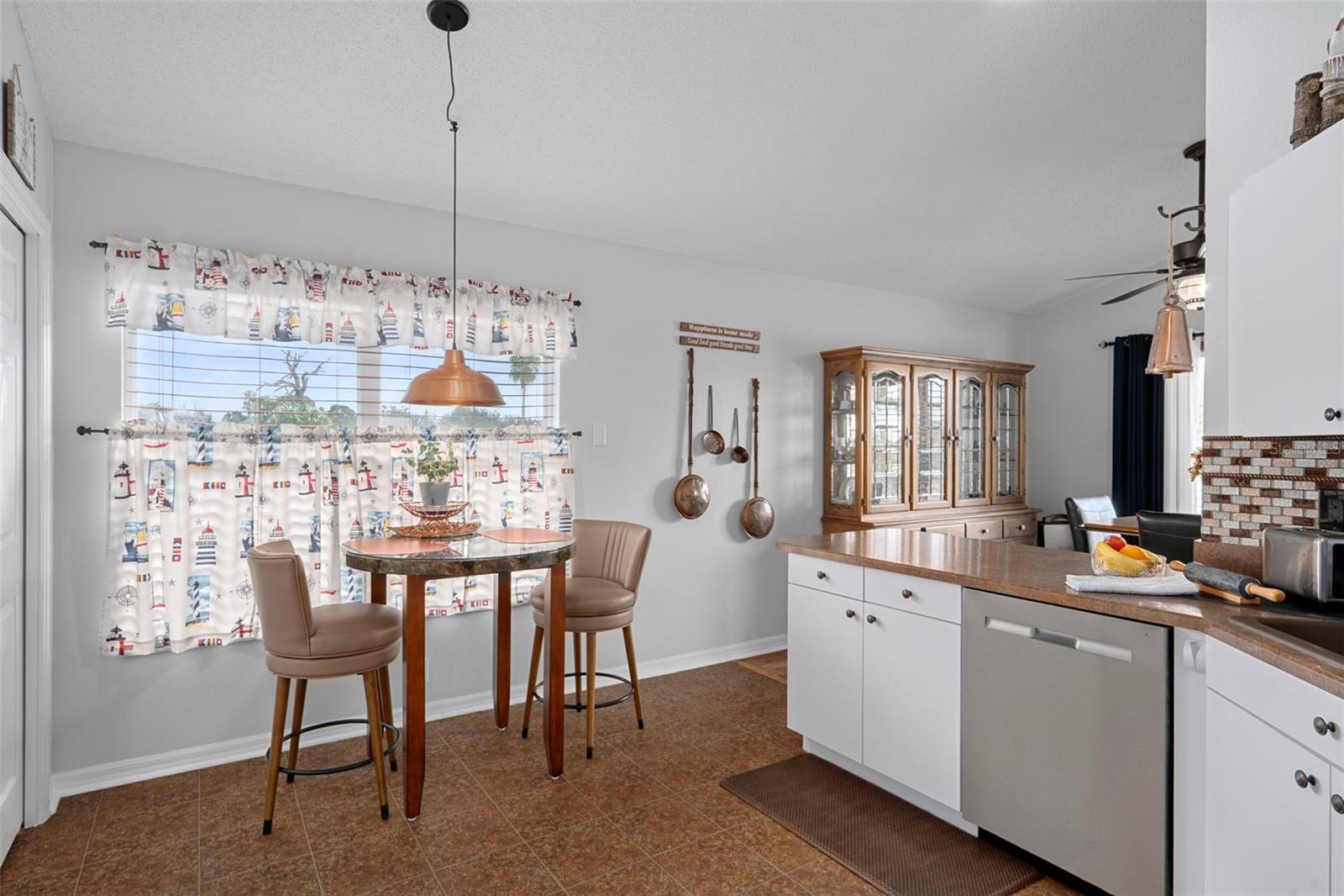 6719 MANOR BEACH RD, NEW PORT RICHEY, FL, 34652