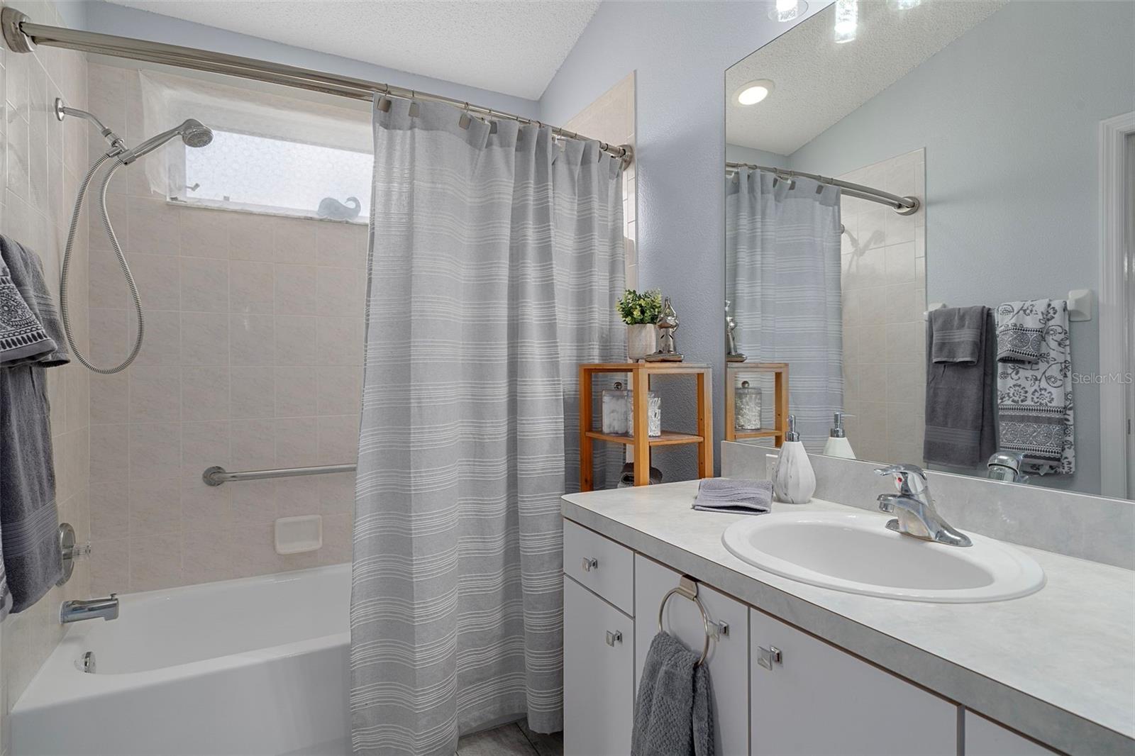 6719 MANOR BEACH RD, NEW PORT RICHEY, FL, 34652