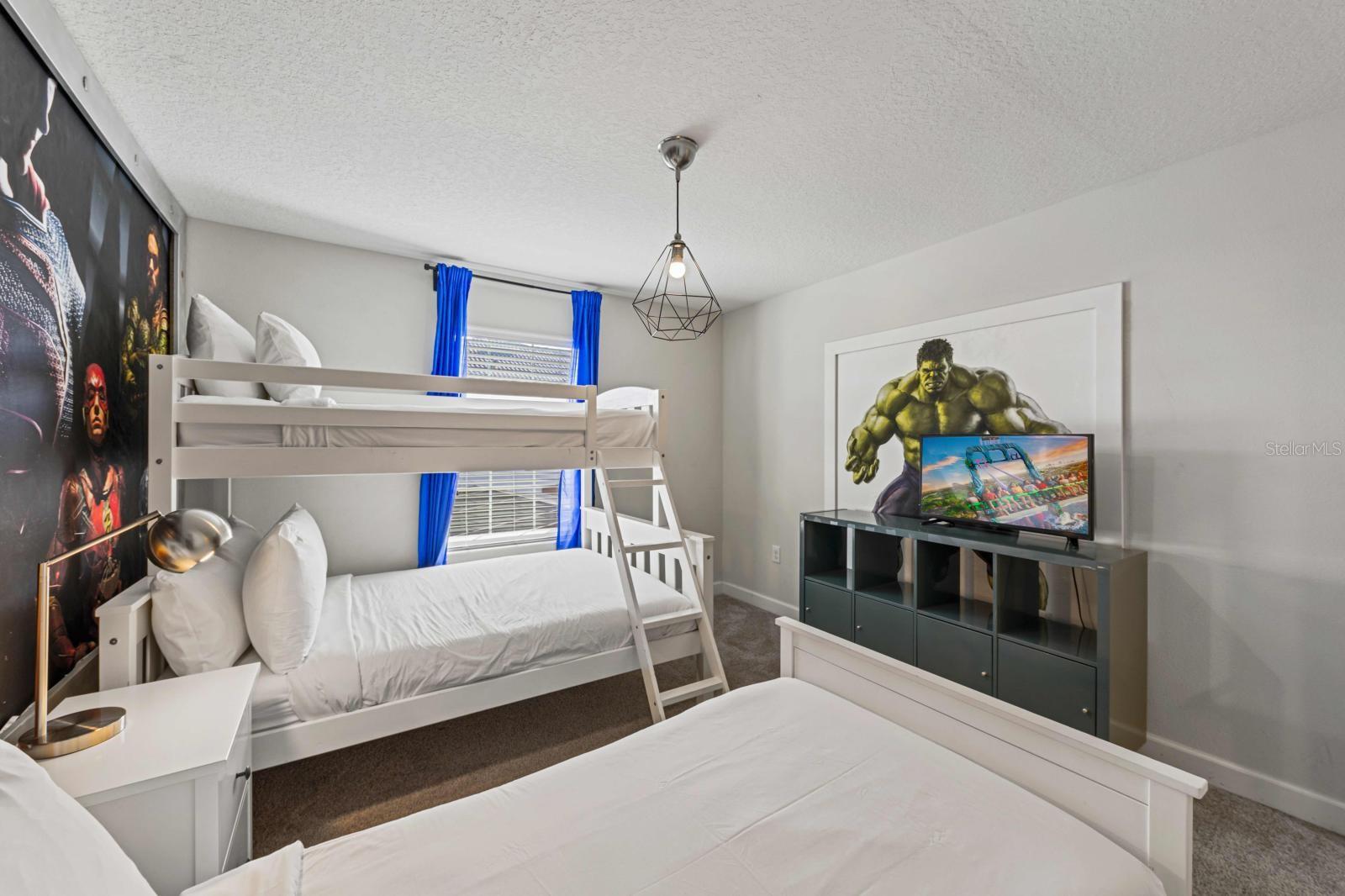 8990 STINGER DR, CHAMPIONS GATE, FL, 33896