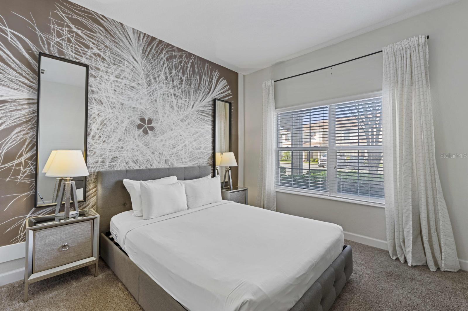 8990 STINGER DR, CHAMPIONS GATE, FL, 33896