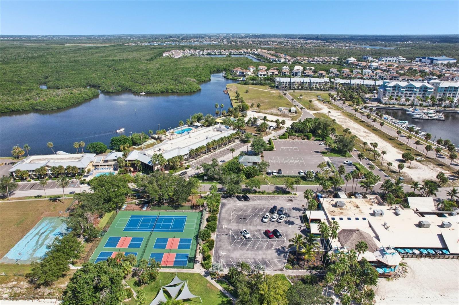 611 DESTINY DR, RUSKIN, FL, 33570