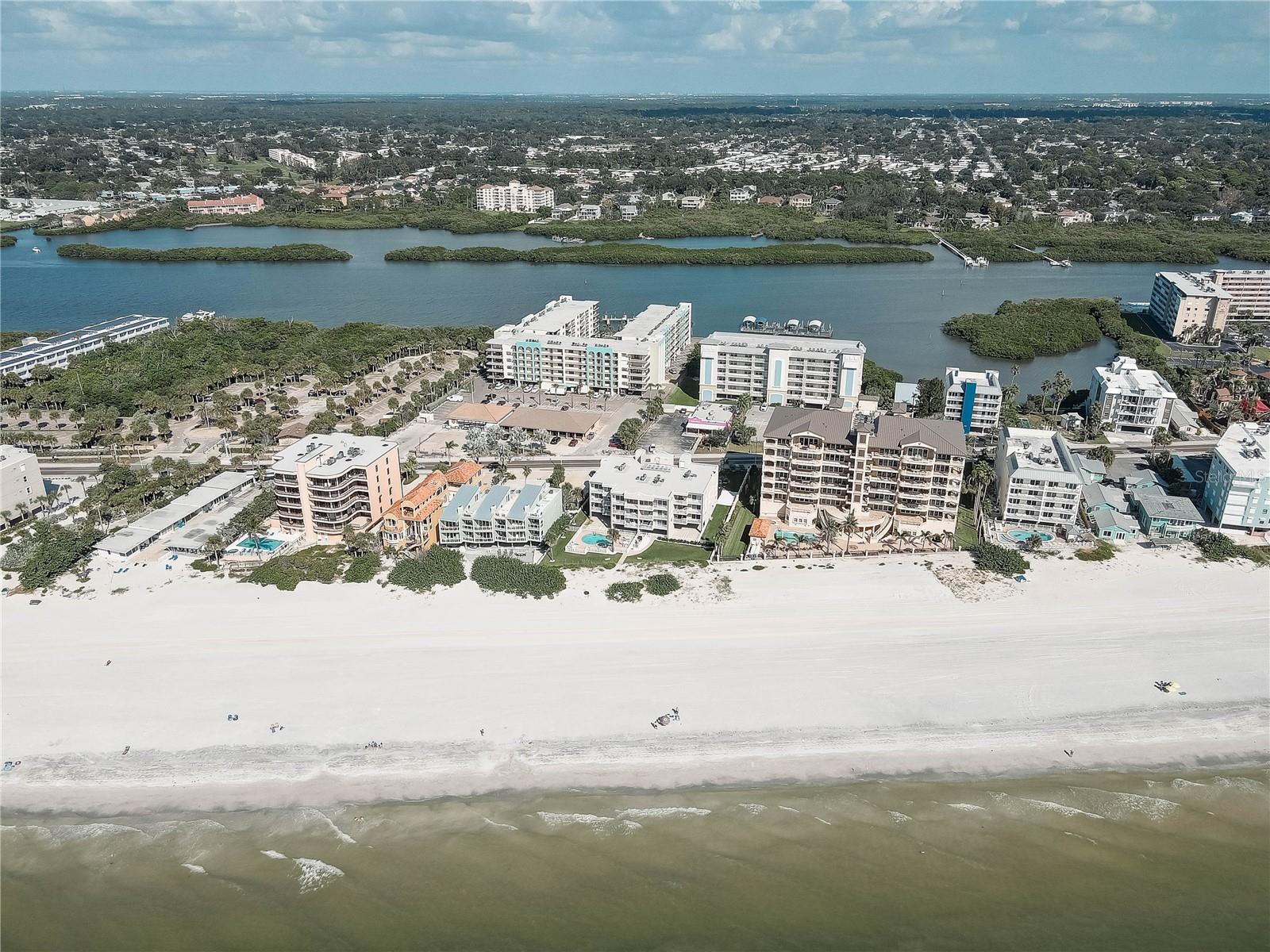 19526 GULF BLVD #2C, INDIAN SHORES, FL, 33785