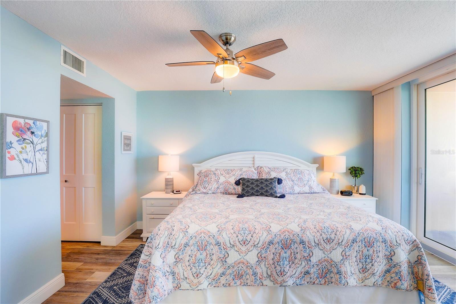 19526 GULF BLVD #2C, INDIAN SHORES, FL, 33785