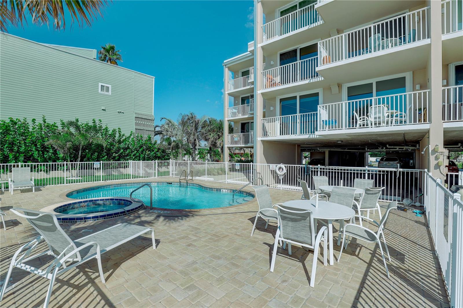19526 GULF BLVD #2C, INDIAN SHORES, FL, 33785
