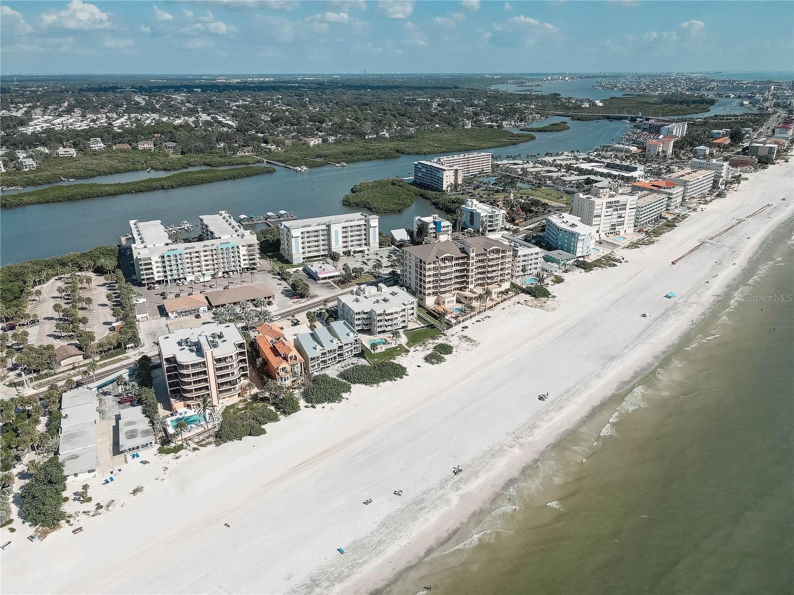 19526 GULF BLVD #2C, INDIAN SHORES, FL, 33785