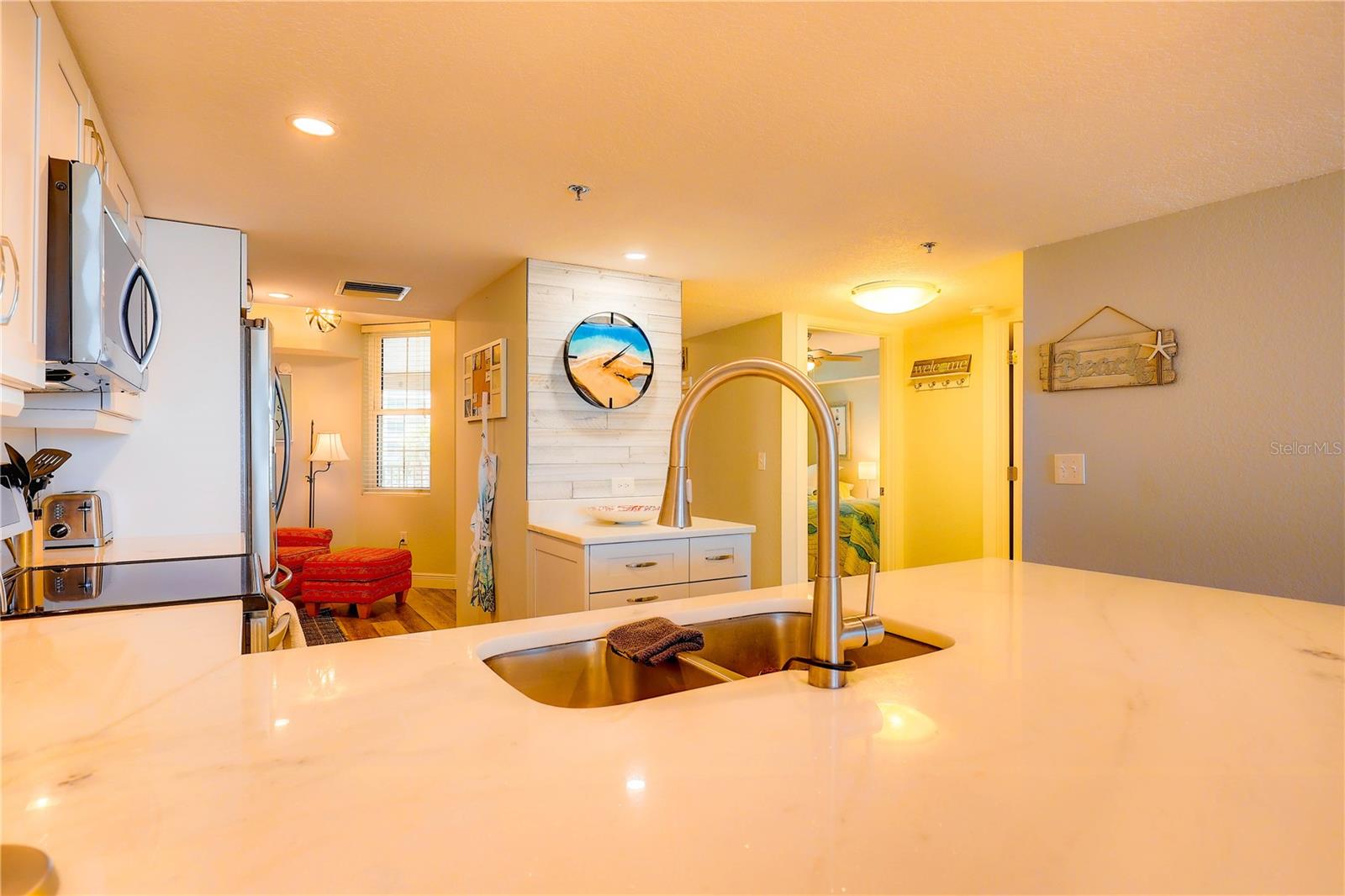 19526 GULF BLVD #2C, INDIAN SHORES, FL, 33785