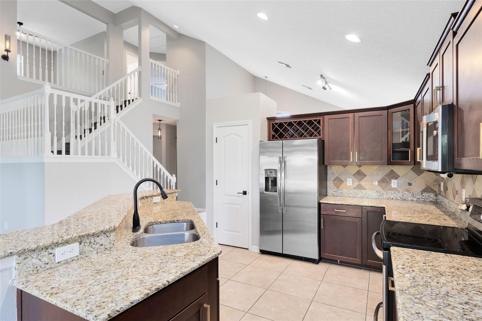 8815 ATWATER LOOP, OVIEDO, FL, 32765