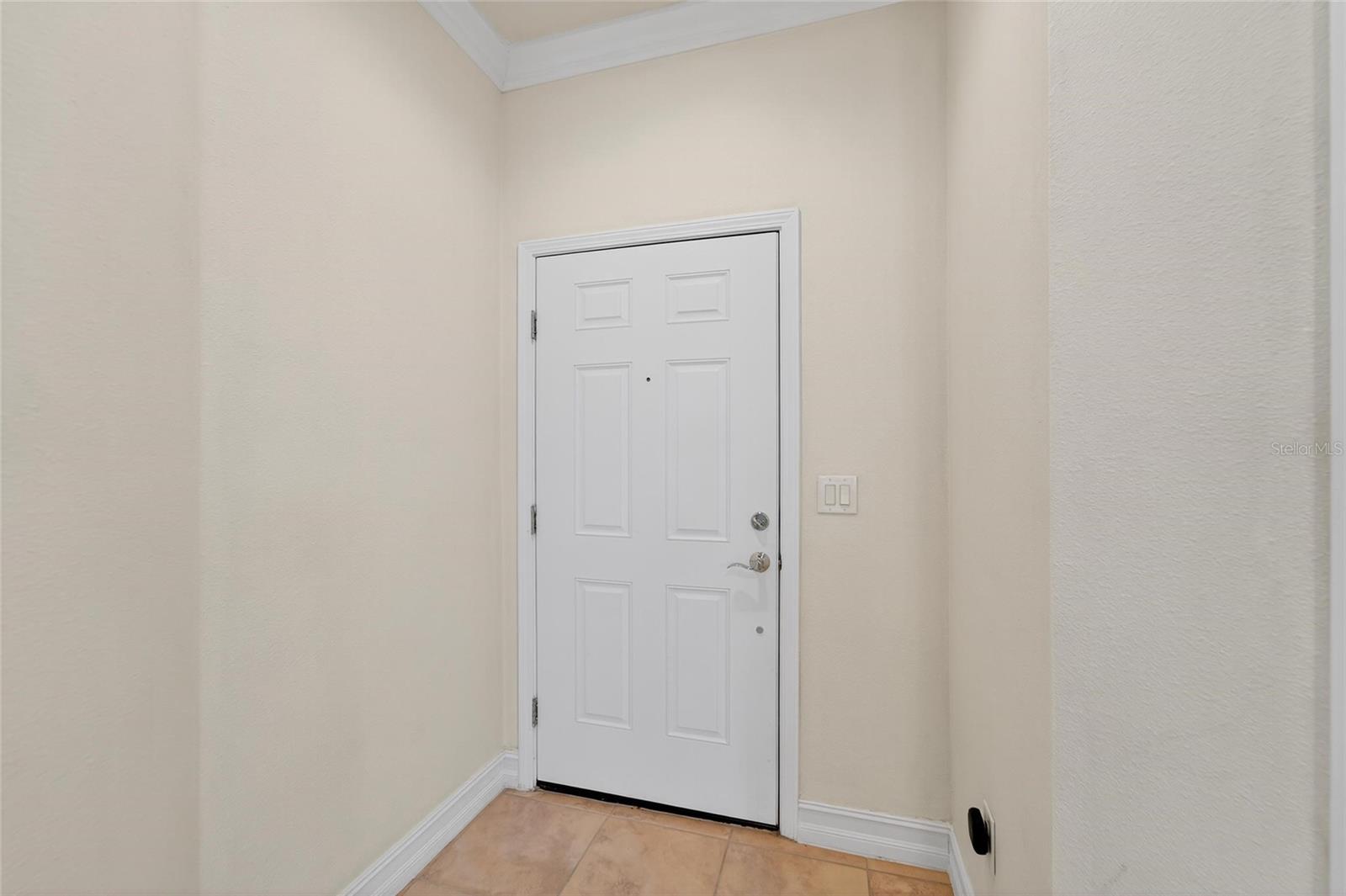 420 CEDAR FALLS DR, APOLLO BEACH, FL, 33572