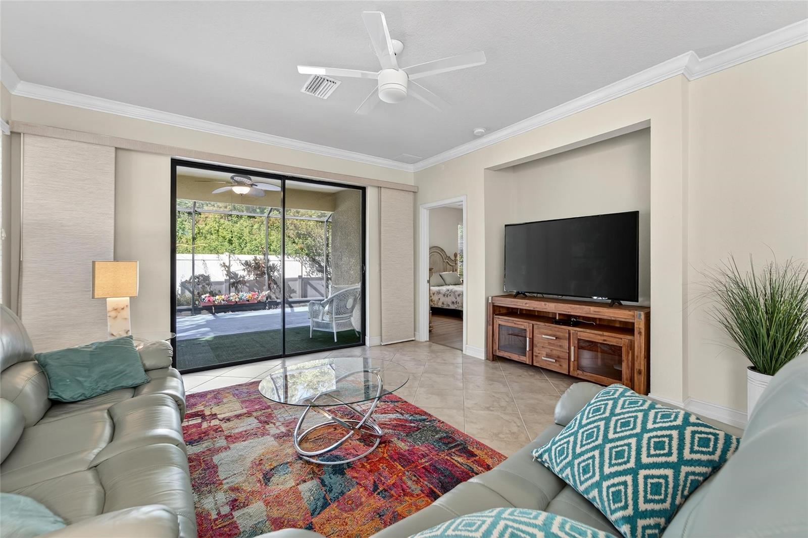 420 CEDAR FALLS DR, APOLLO BEACH, FL, 33572