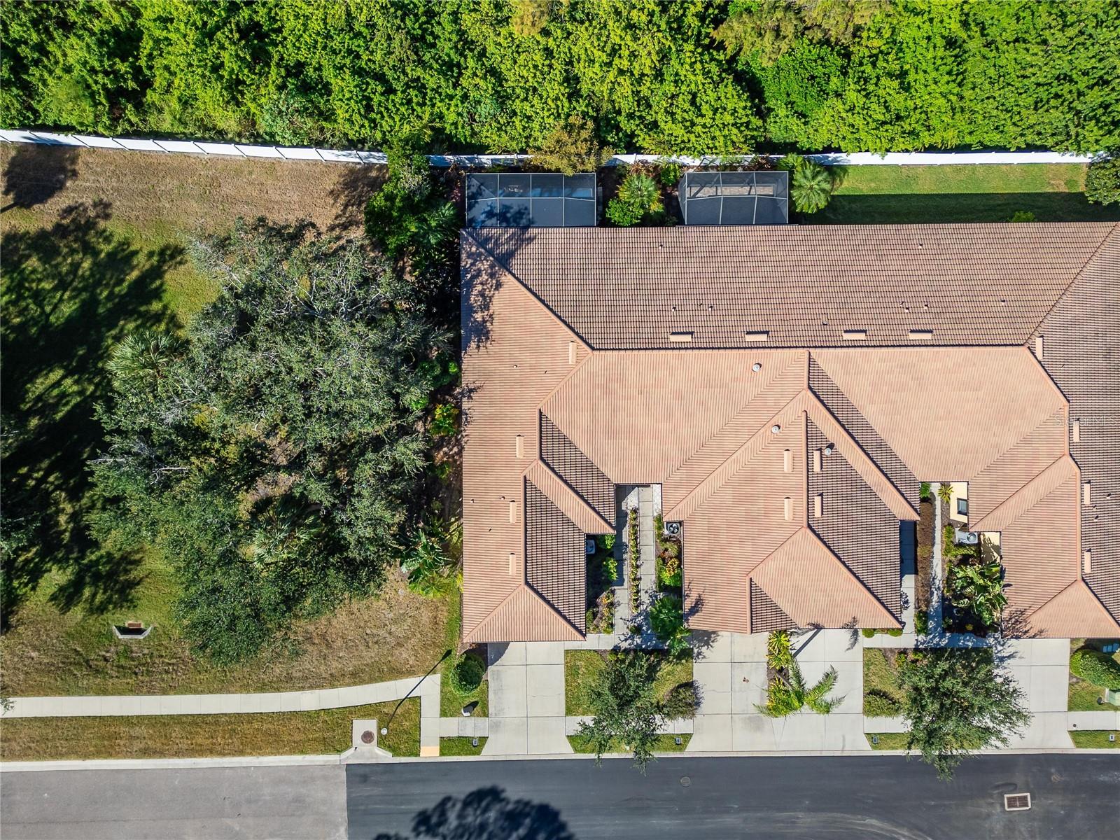 420 CEDAR FALLS DR, APOLLO BEACH, FL, 33572