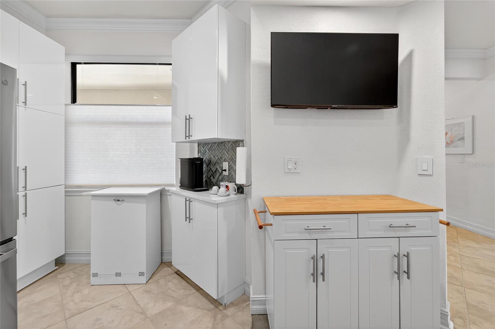 420 CEDAR FALLS DR, APOLLO BEACH, FL, 33572