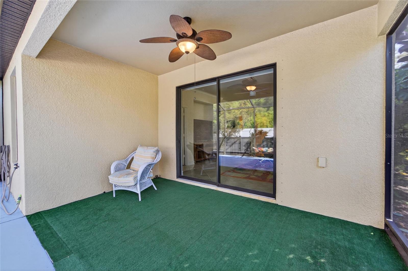 420 CEDAR FALLS DR, APOLLO BEACH, FL, 33572