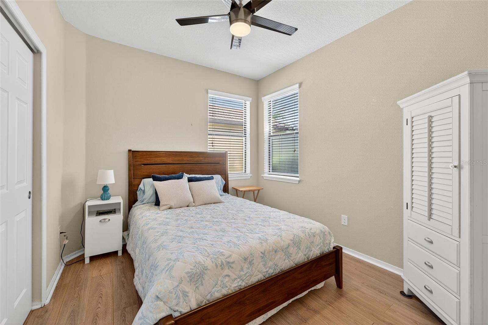 420 CEDAR FALLS DR, APOLLO BEACH, FL, 33572