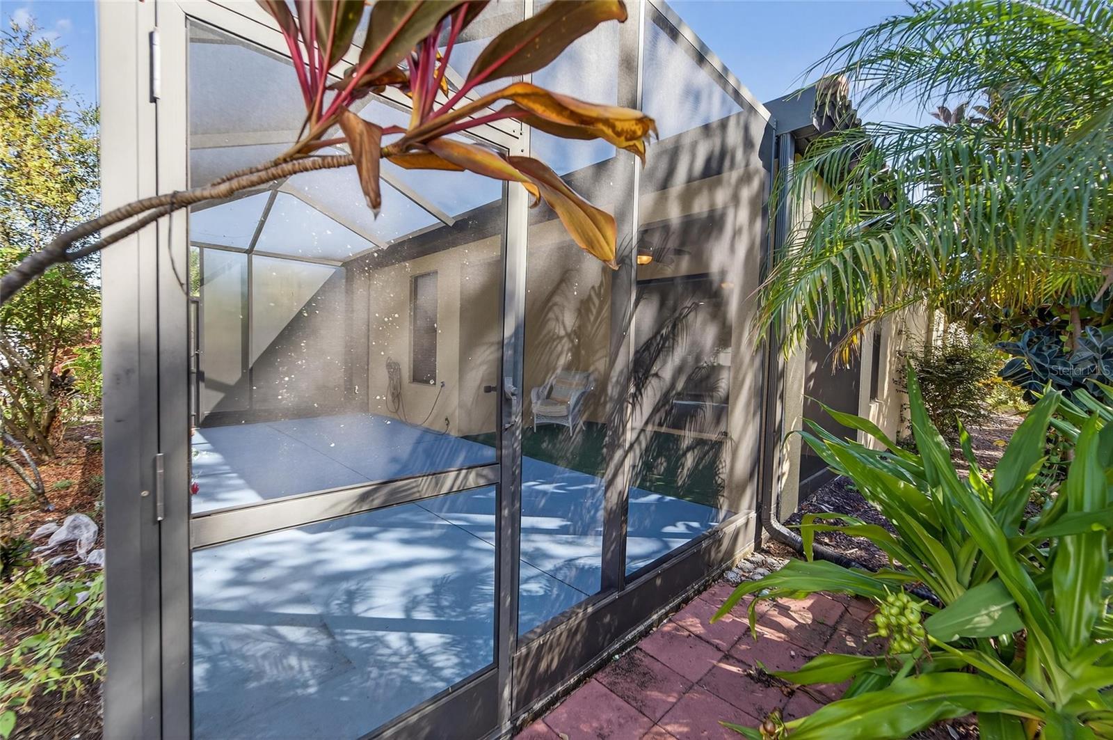 420 CEDAR FALLS DR, APOLLO BEACH, FL, 33572