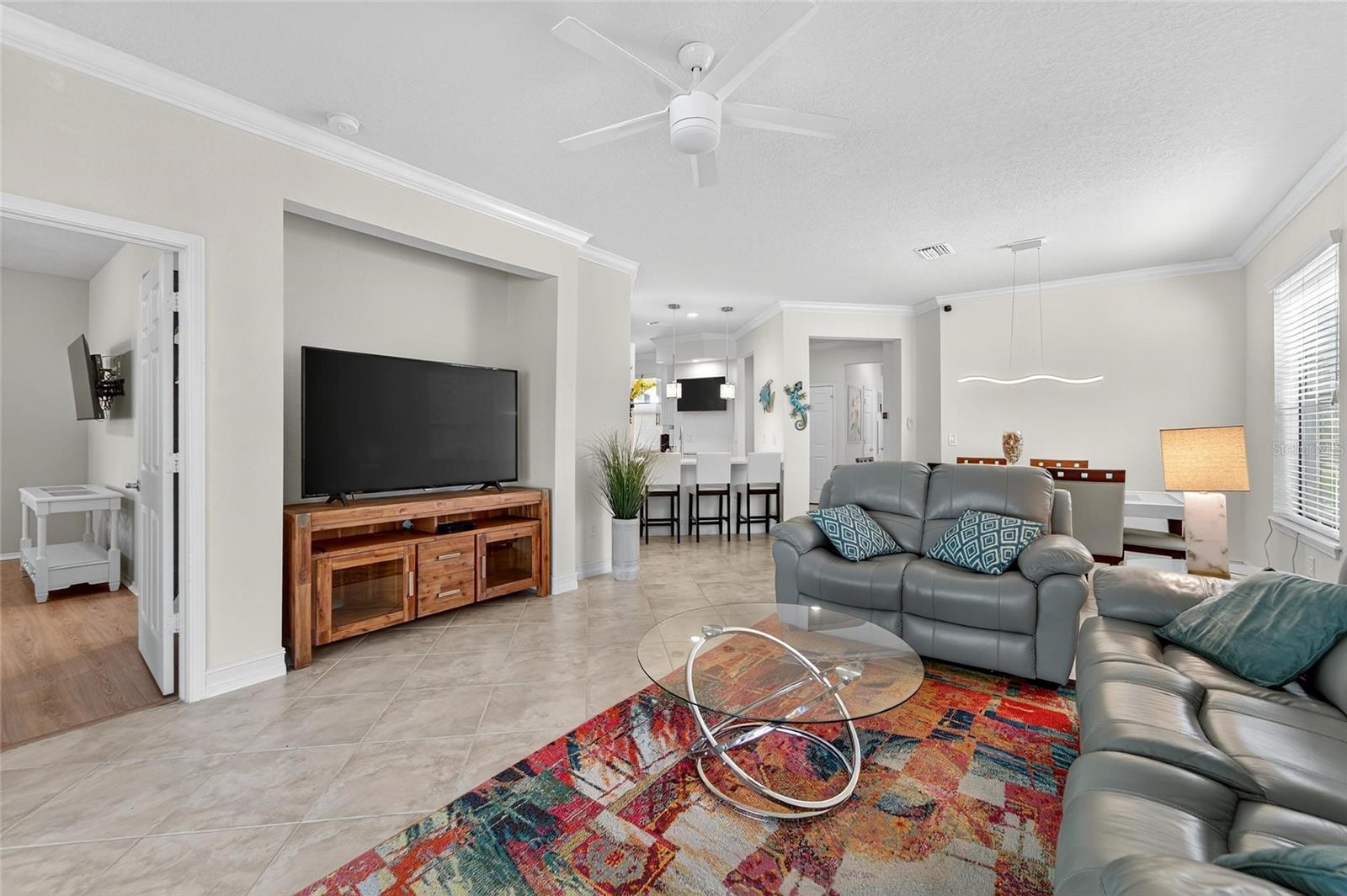 420 CEDAR FALLS DR, APOLLO BEACH, FL, 33572