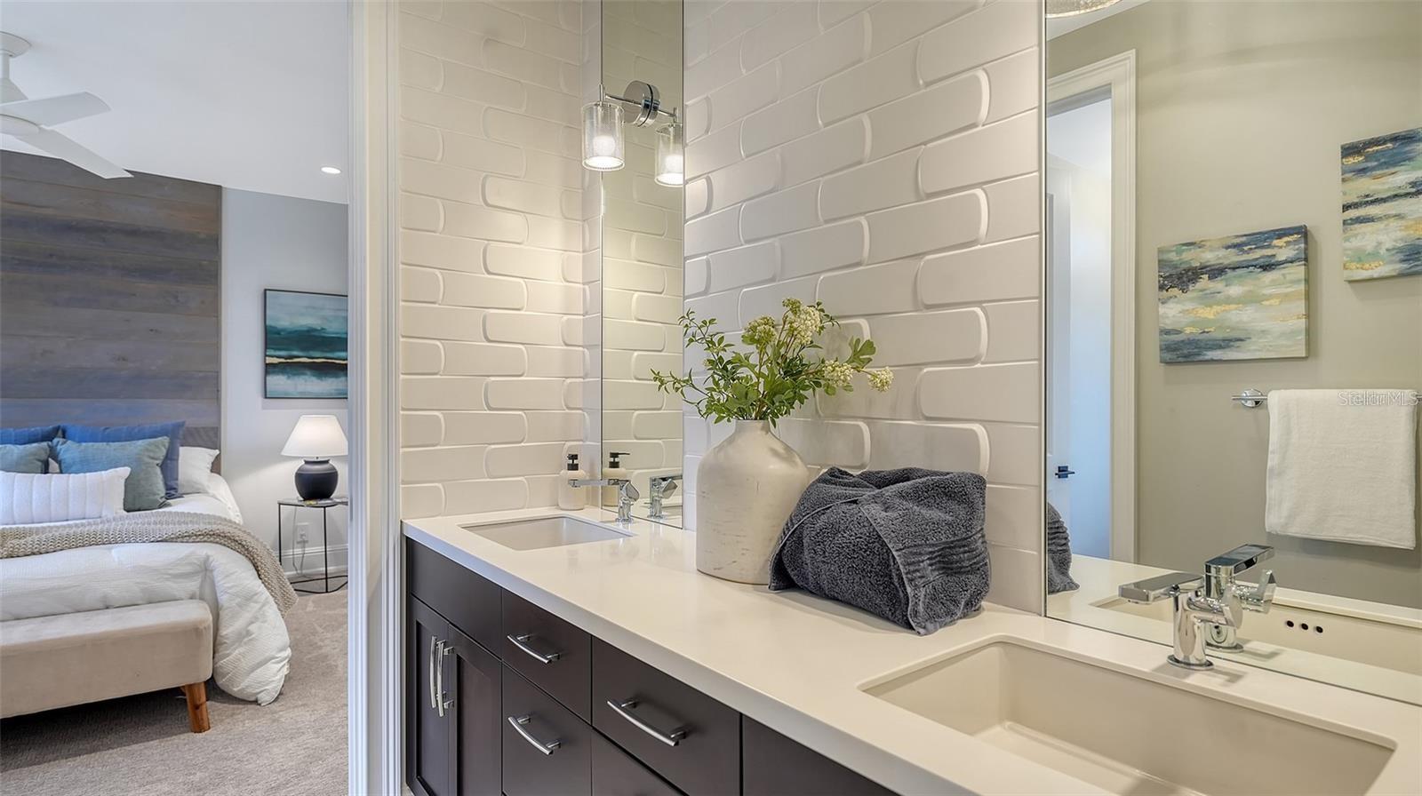 A4667963 Property Photo