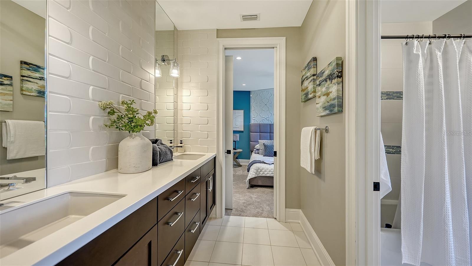 A4667963 Property Photo