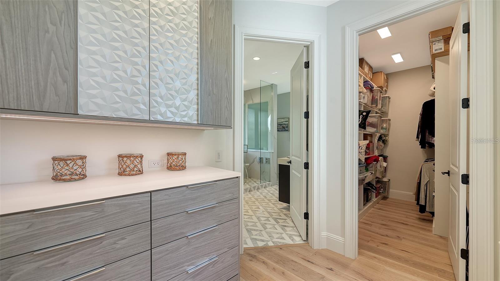 A4667963 Property Photo