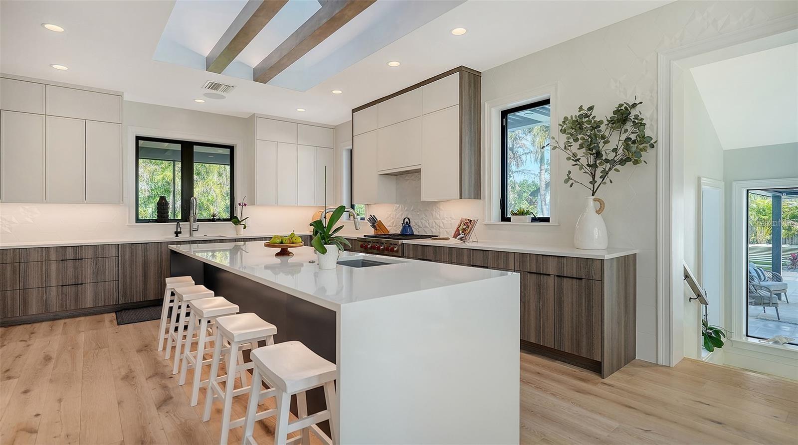 A4667963 Property Photo