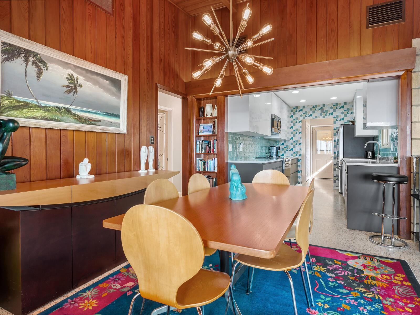 7608 WESTMORELAND DR, SARASOTA, FL, 34243