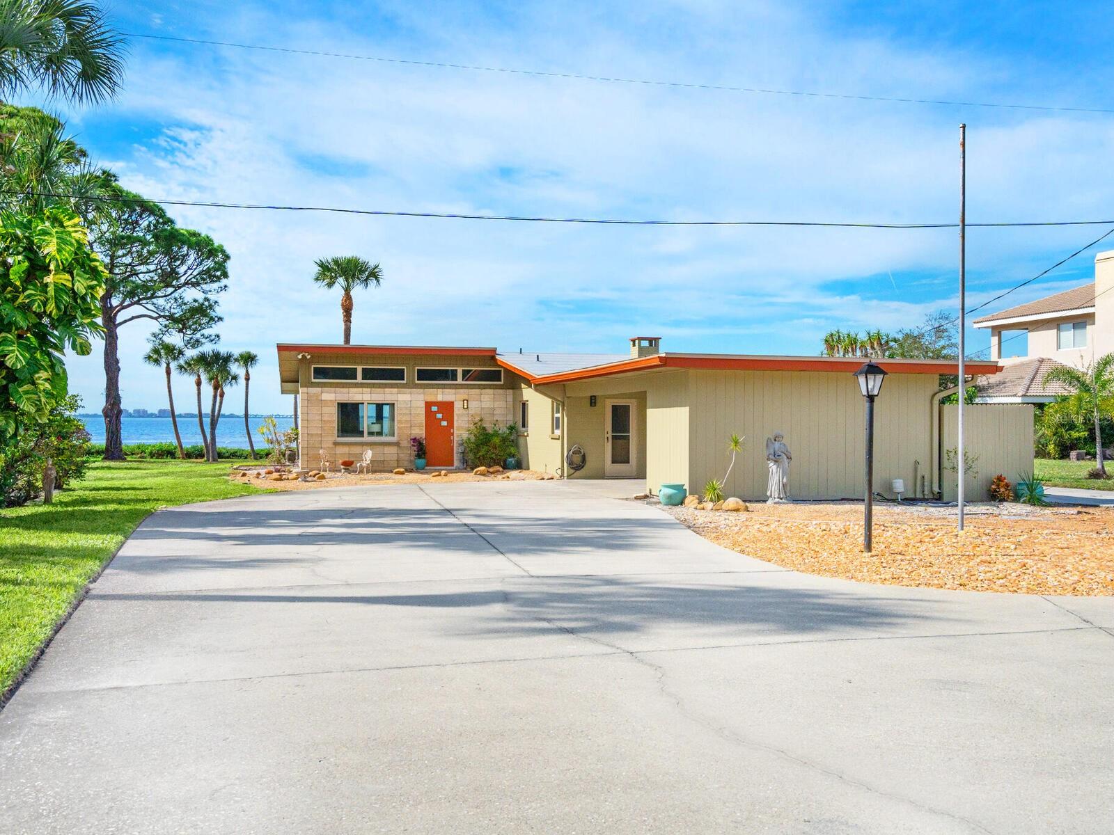 7608 WESTMORELAND DR, SARASOTA, FL, 34243