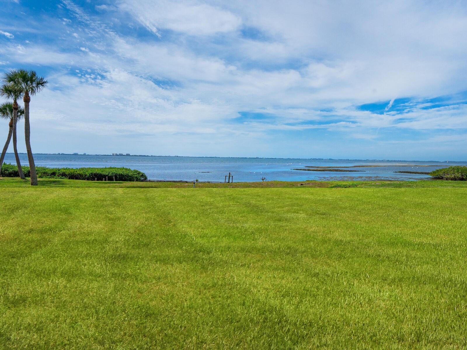 7608 WESTMORELAND DR, SARASOTA, FL, 34243