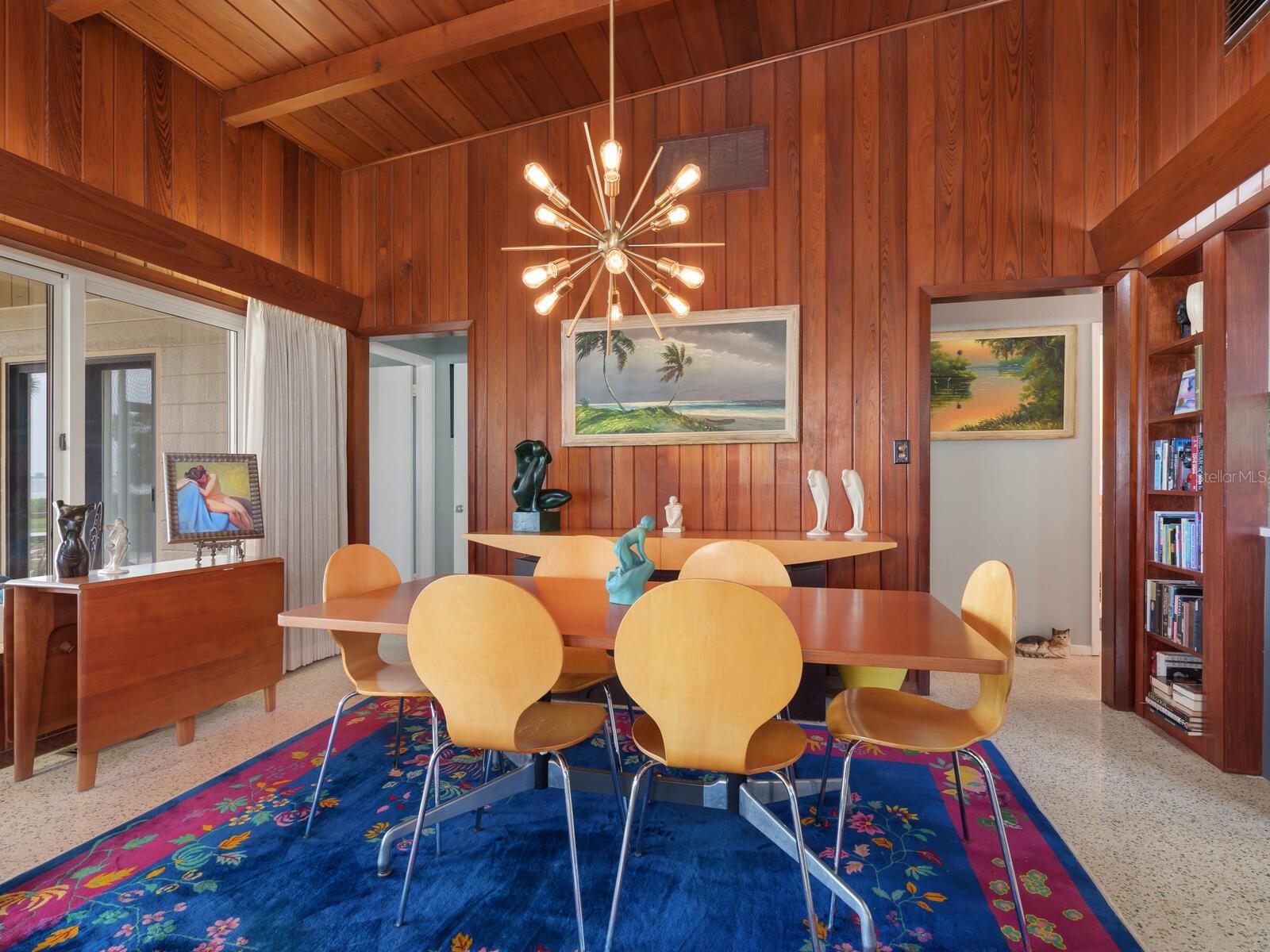 7608 WESTMORELAND DR, SARASOTA, FL, 34243