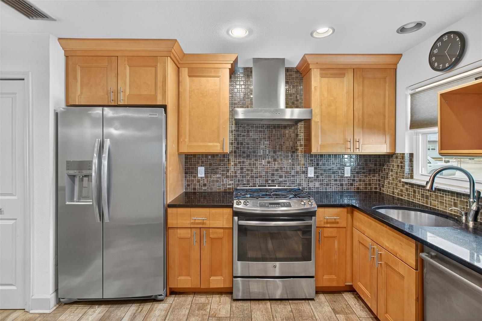 5530 80TH ST N #B106, ST PETERSBURG, FL, 33709