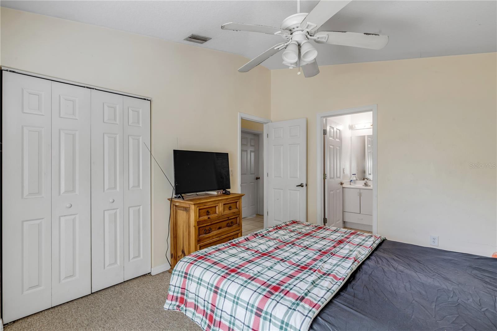 711 RIVER OAKS CIR, NEW SMYRNA BEACH, FL, 32169