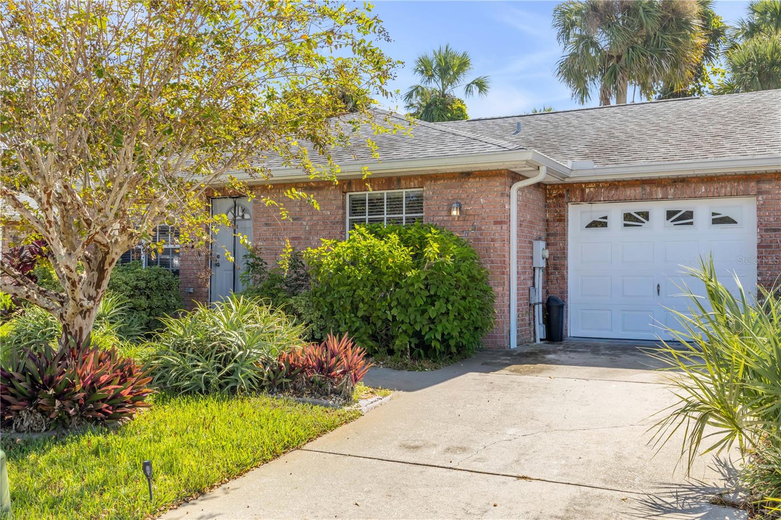 711 RIVER OAKS CIR, NEW SMYRNA BEACH, FL, 32169