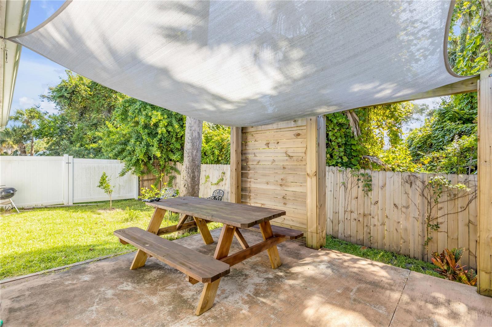 711 RIVER OAKS CIR, NEW SMYRNA BEACH, FL, 32169