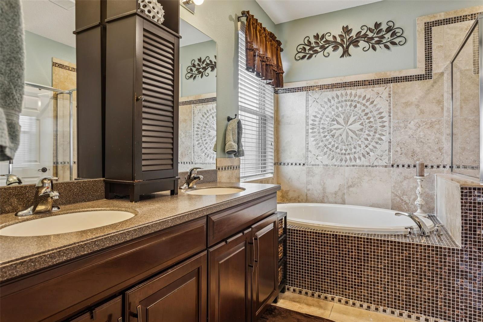 1520 YALE CASTLE CT, RUSKIN, FL, 33570