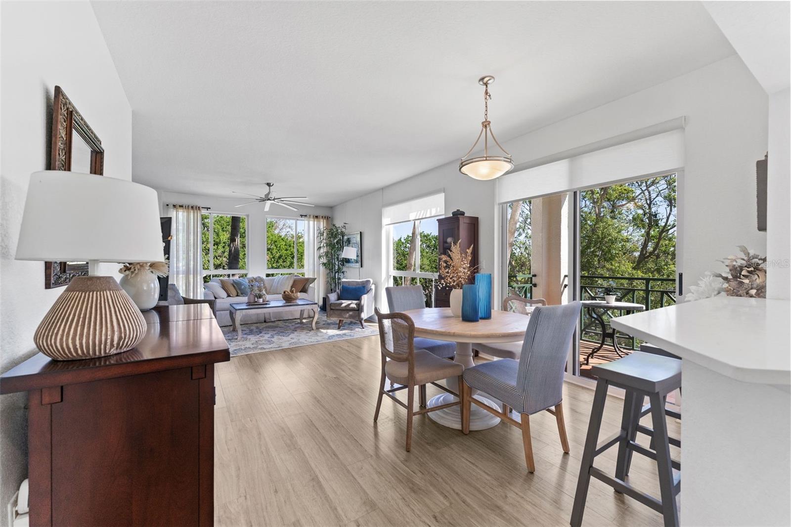 Becaue it is an end unit, note all of the wonderul windows along the whole wall, excellent light in this condo home.