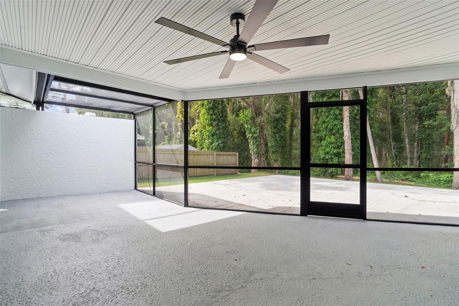 16118 OAKMANOR DR, TAMPA, FL, 33624