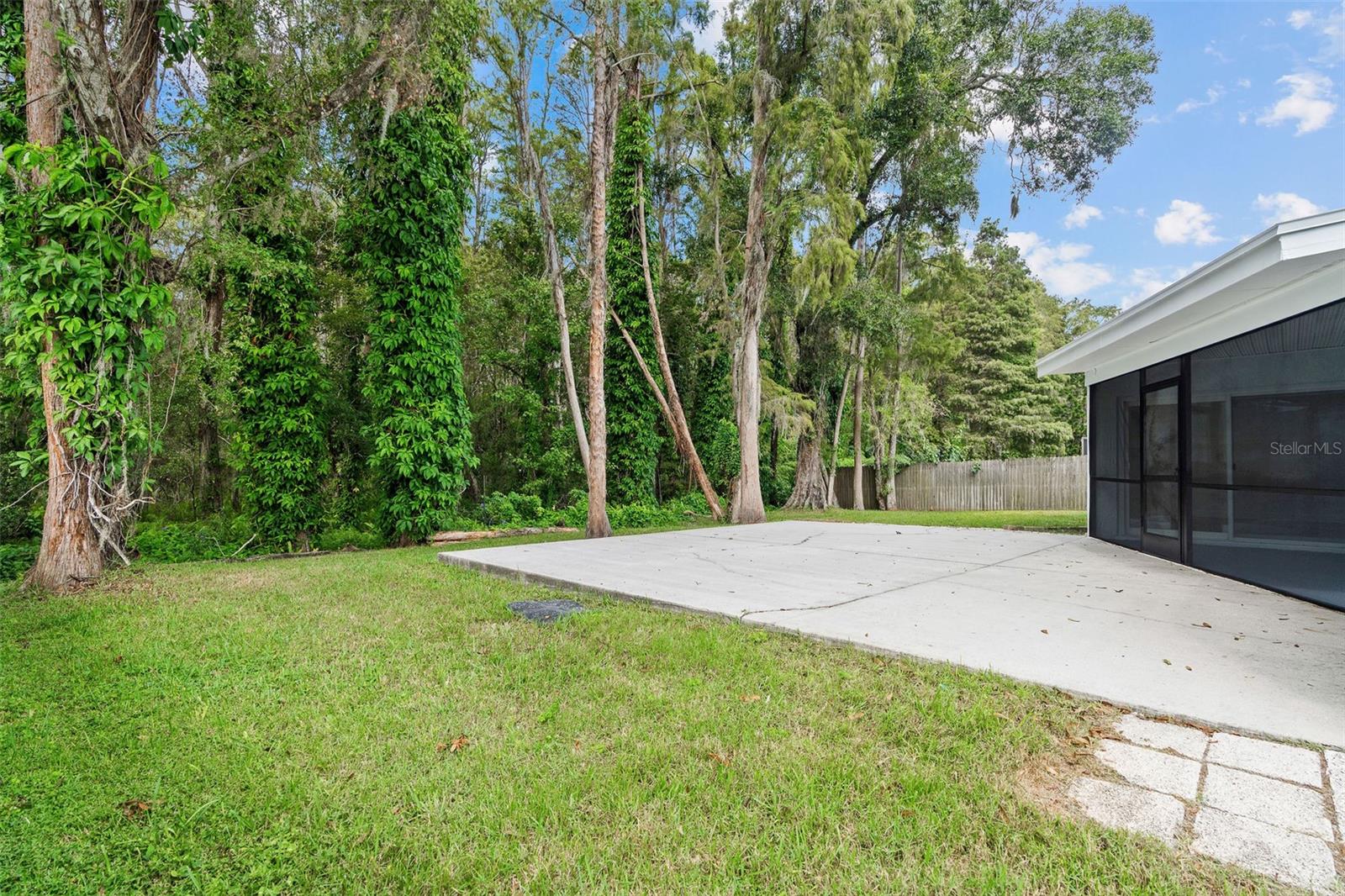 16118 OAKMANOR DR, TAMPA, FL, 33624