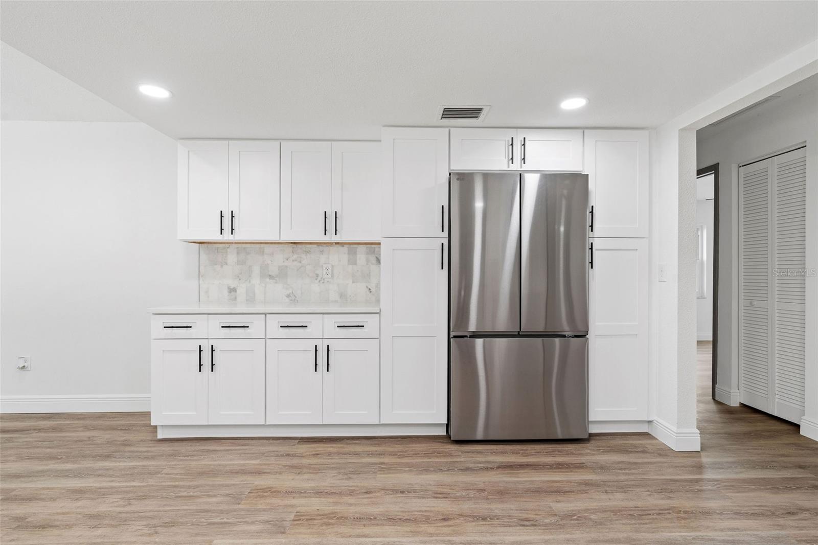 16118 OAKMANOR DR, TAMPA, FL, 33624