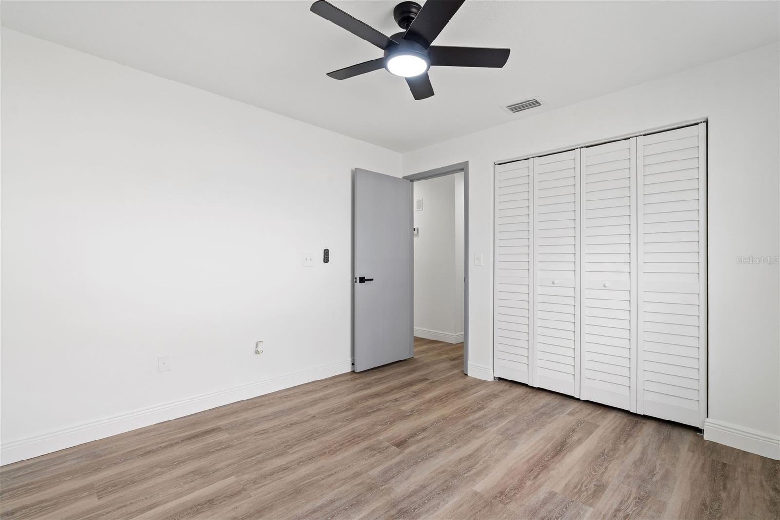 16118 OAKMANOR DR, TAMPA, FL, 33624