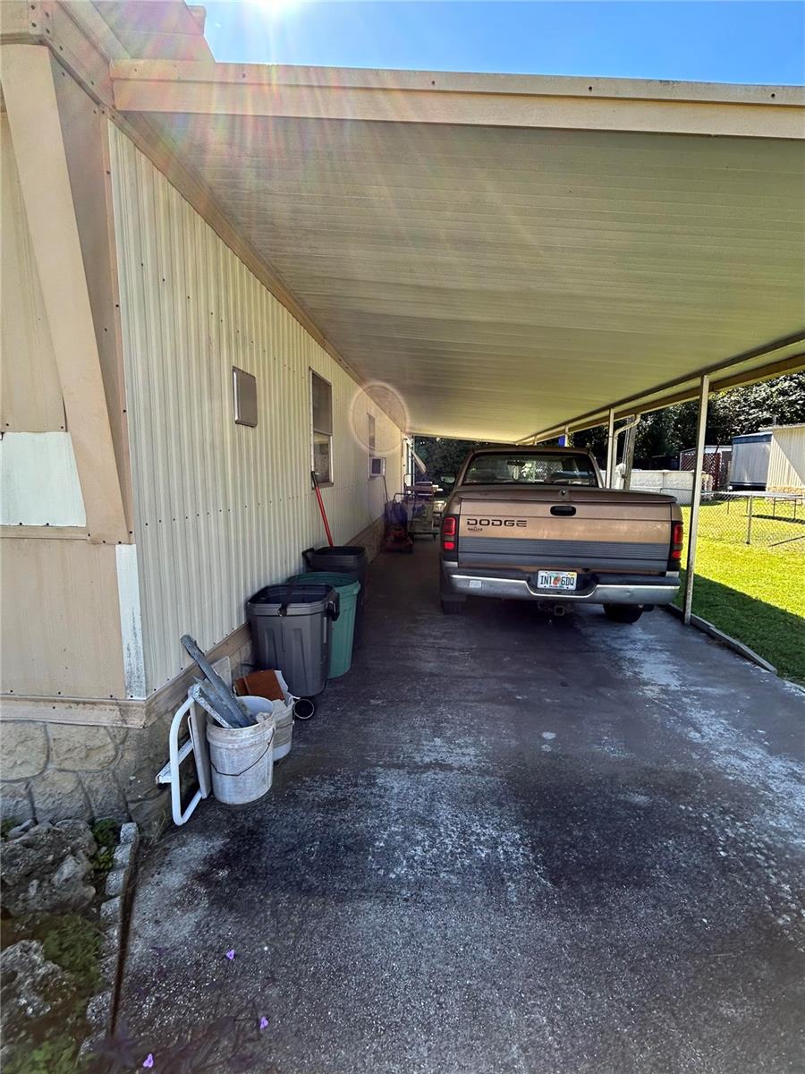 OM711192 Property Photo