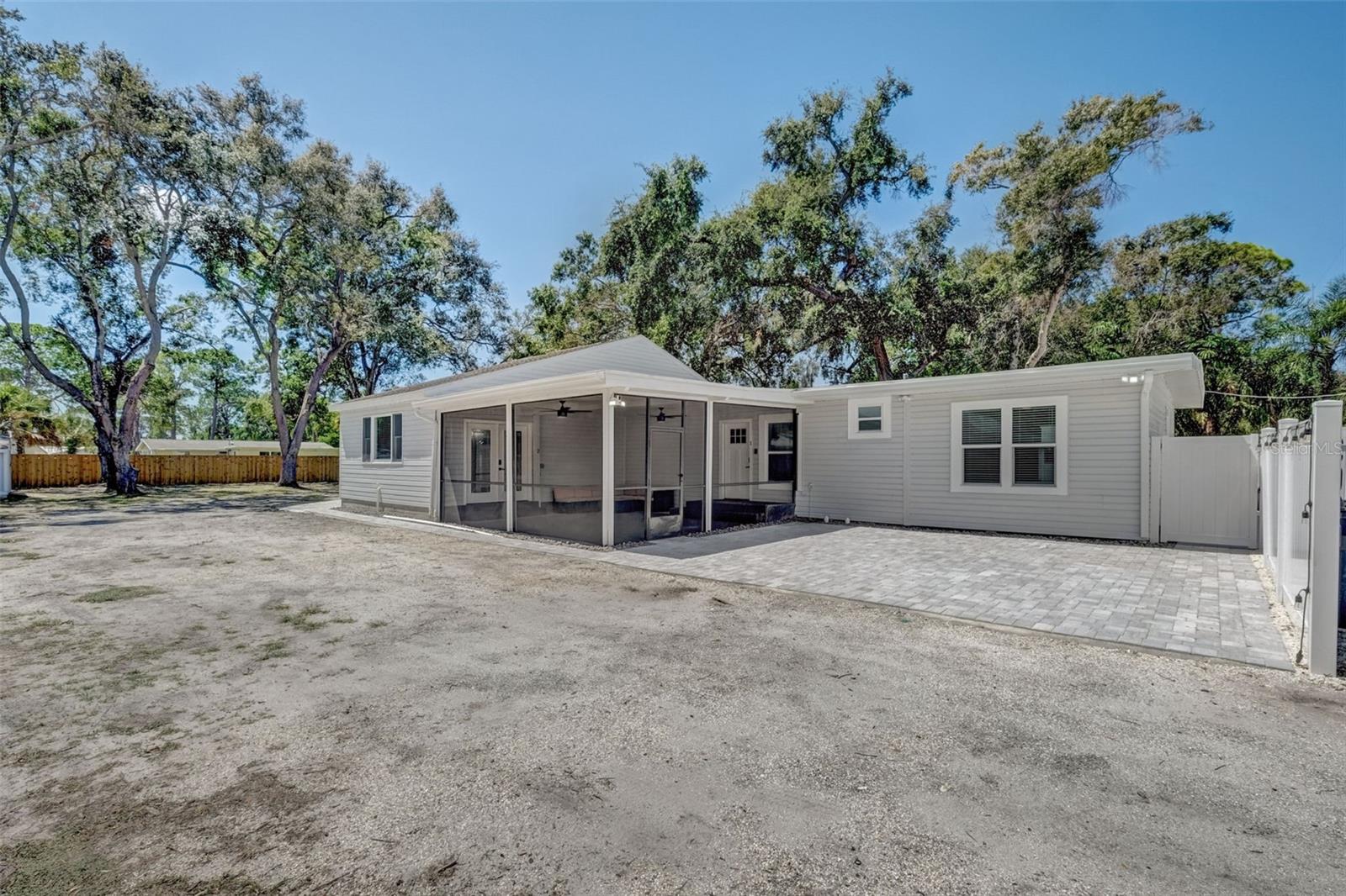 3030 ASHTON RD, SARASOTA, FL, 34231