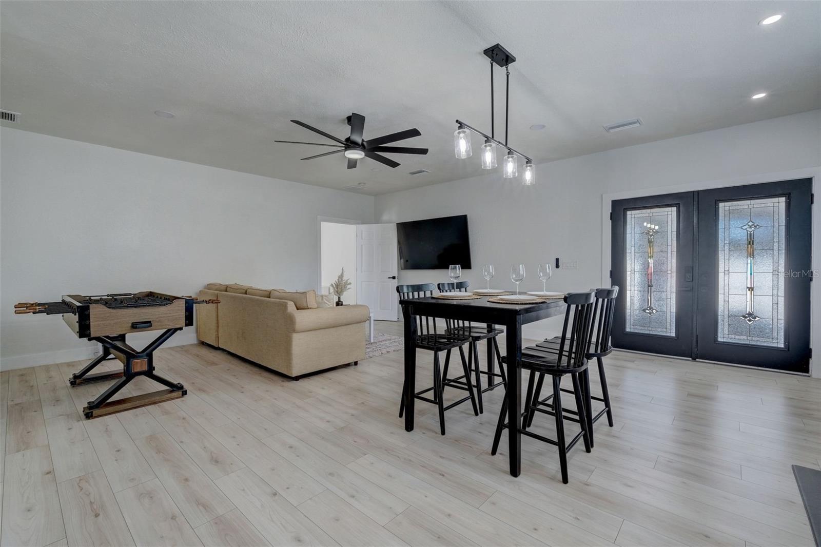 3030 ASHTON RD, SARASOTA, FL, 34231