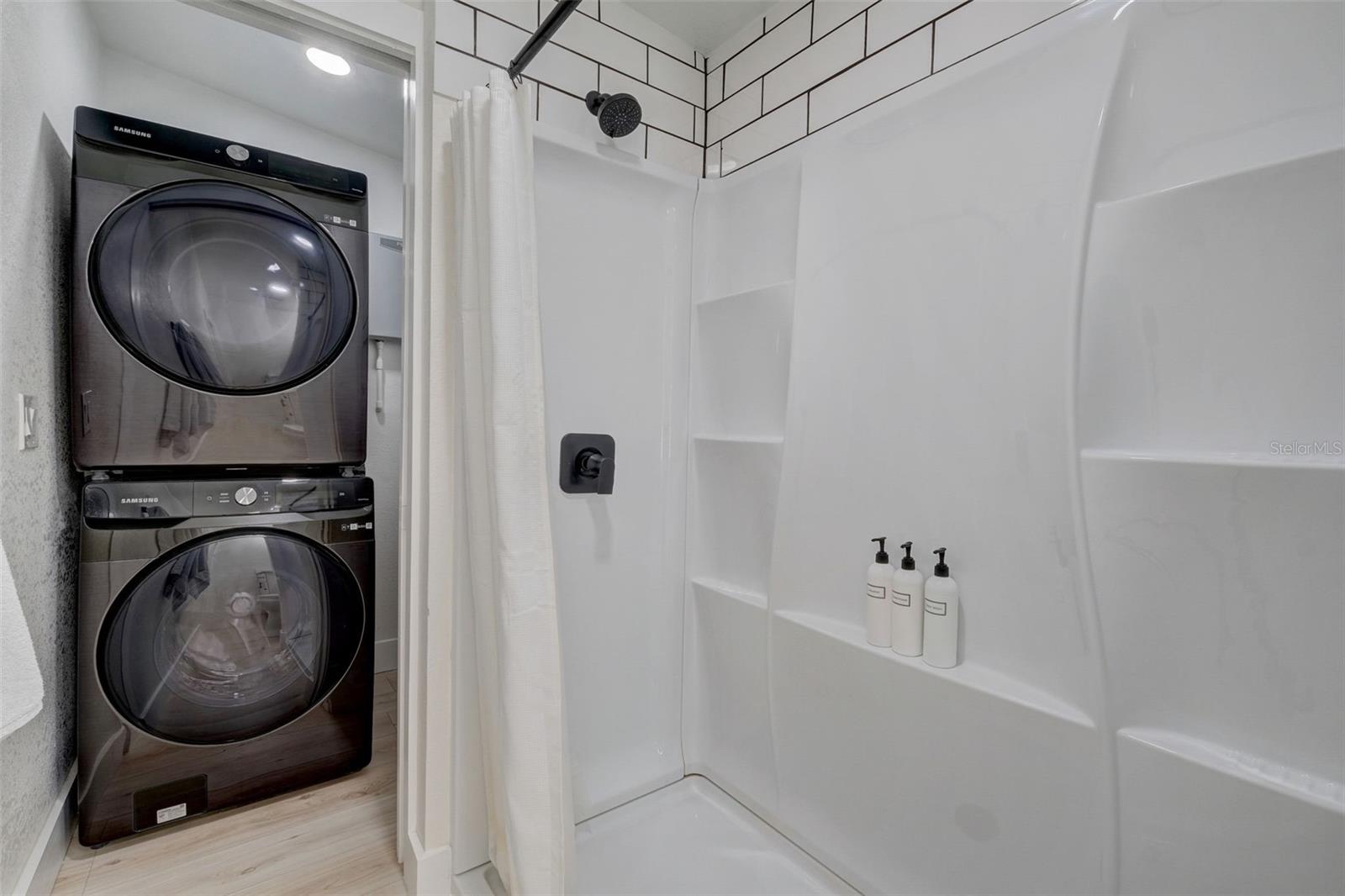 3030 ASHTON RD, SARASOTA, FL, 34231