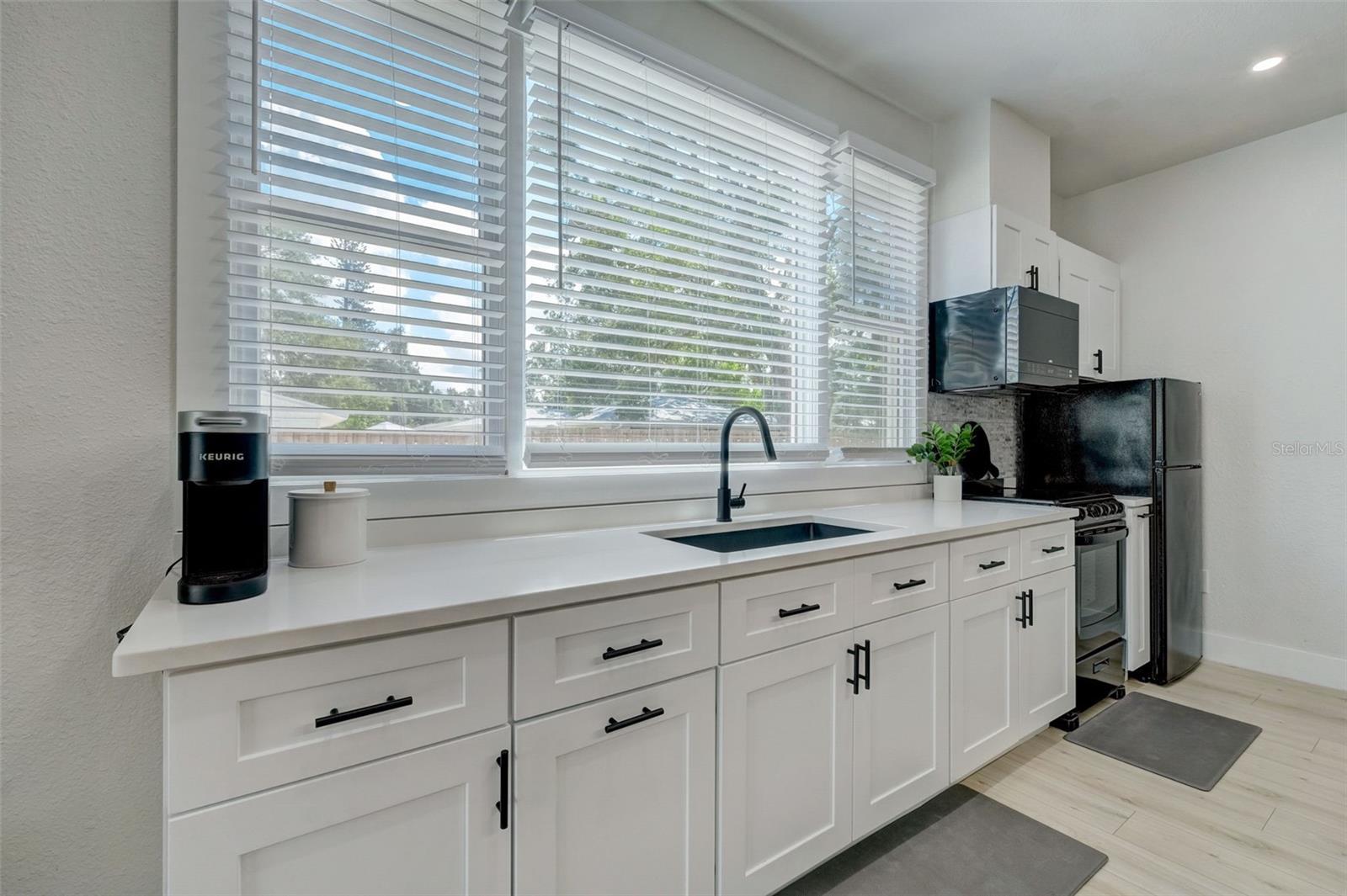 3030 ASHTON RD, SARASOTA, FL, 34231