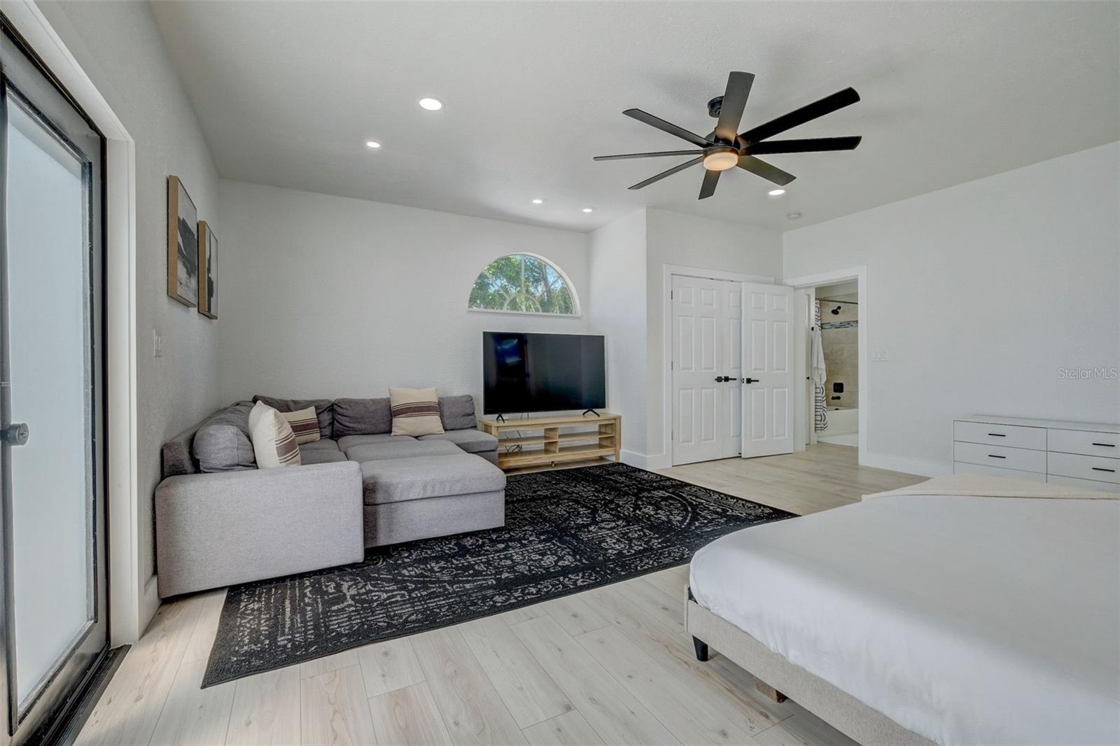 3030 ASHTON RD, SARASOTA, FL, 34231