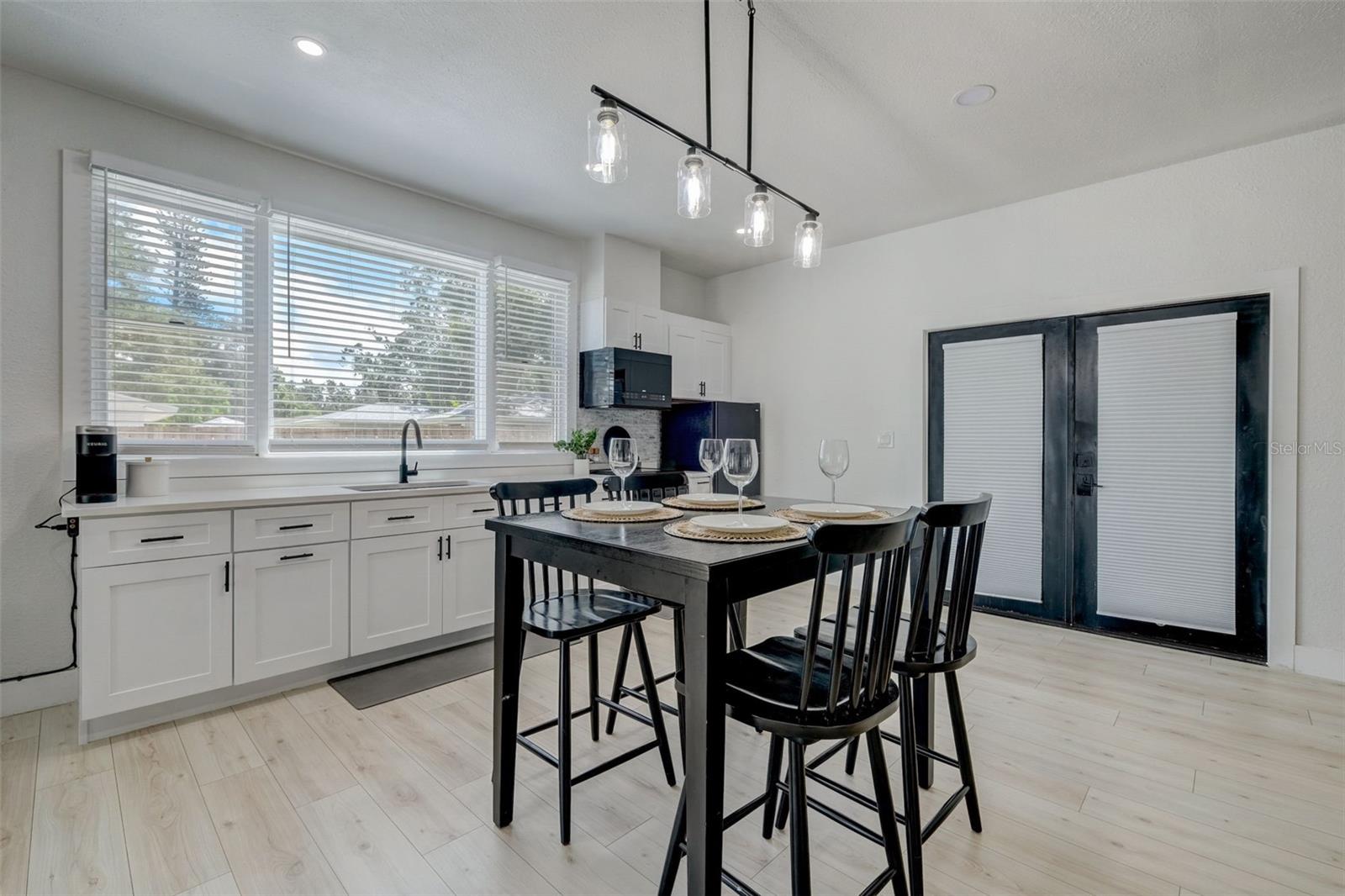 3030 ASHTON RD, SARASOTA, FL, 34231