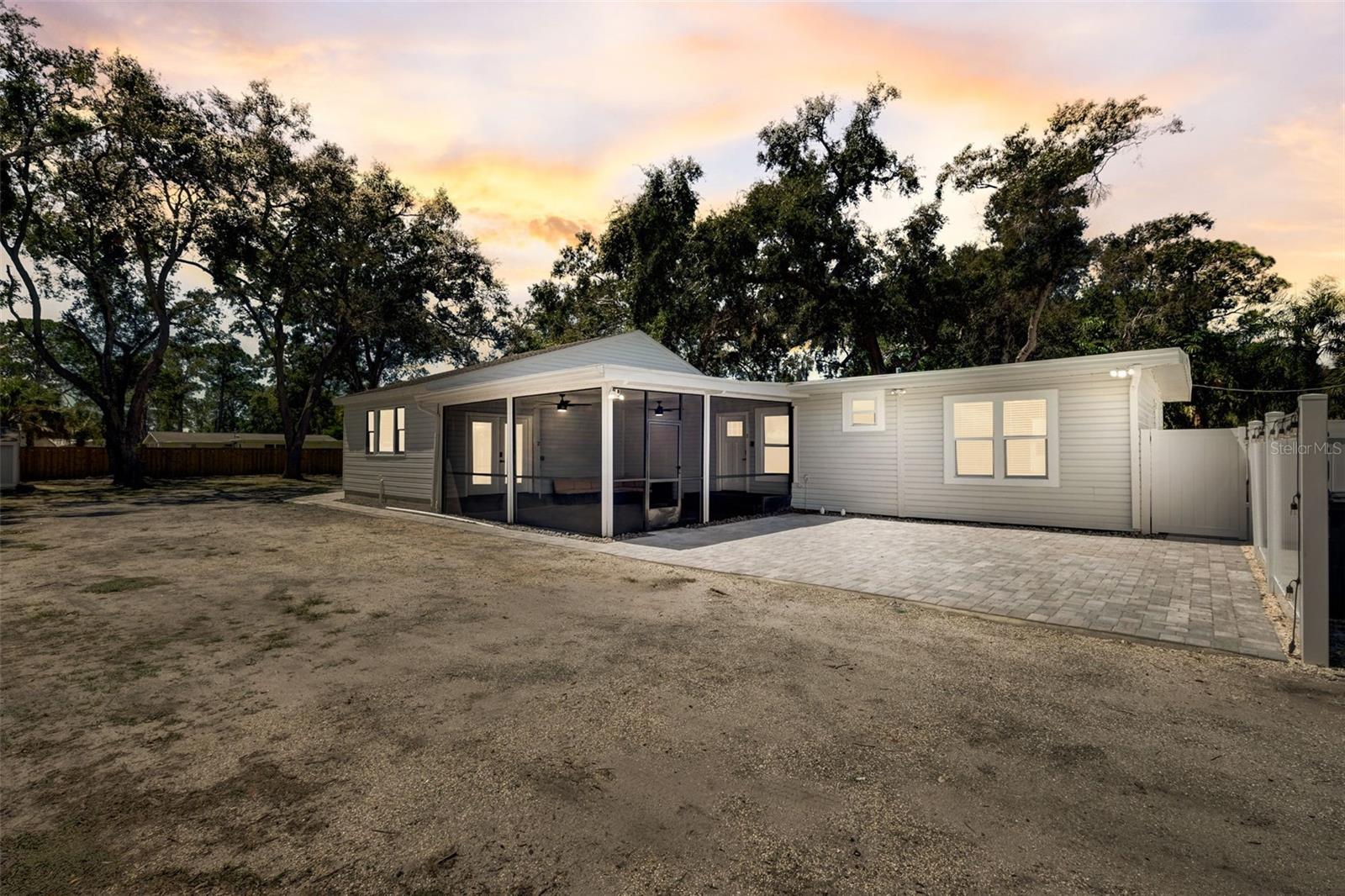 3030 ASHTON RD, SARASOTA, FL, 34231