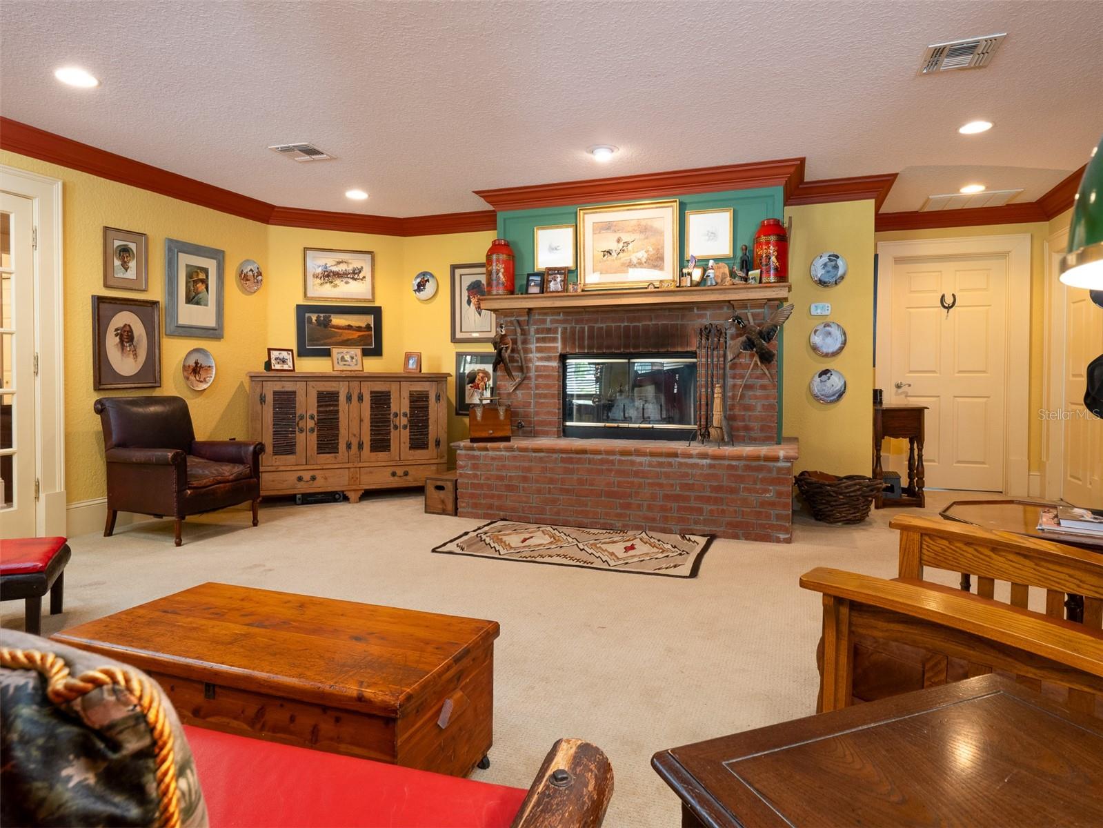 OM711197 Property Photo