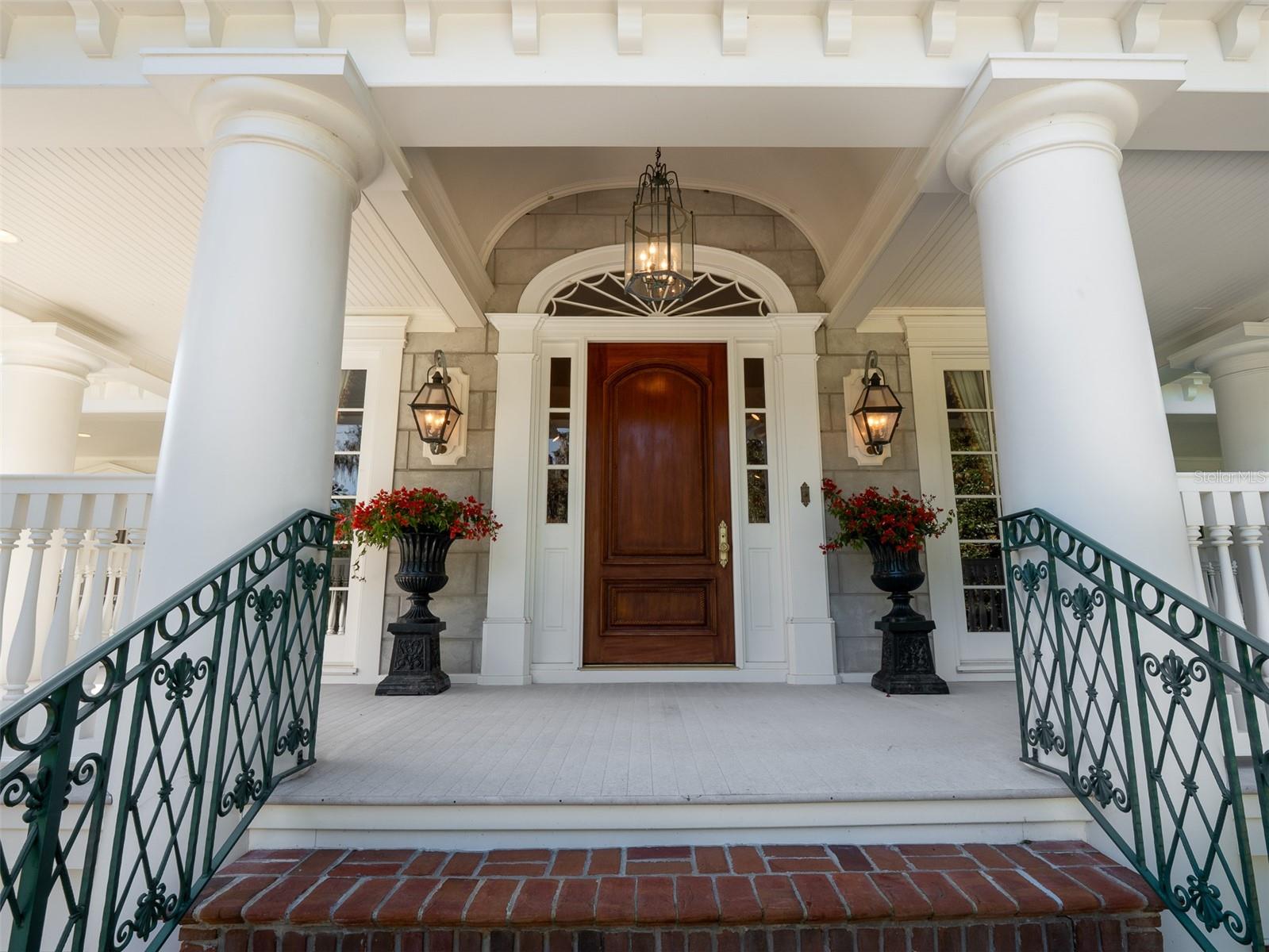 OM711197 Property Photo